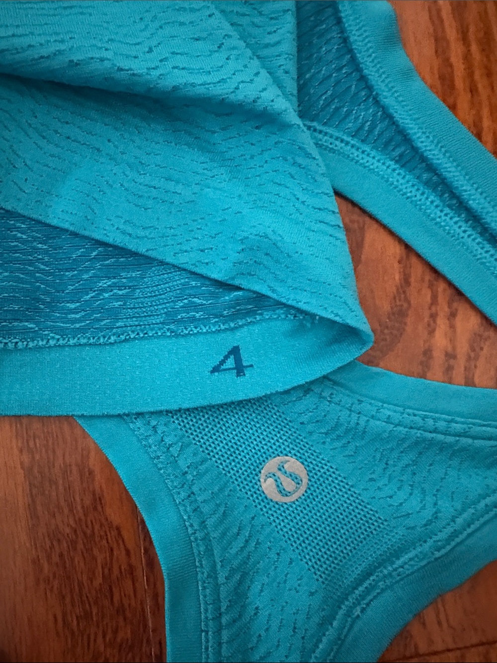 Lululemon Swiftly Tech Tank - Picture 5 of 5